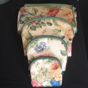 NWOT Cosmetic Bag Set